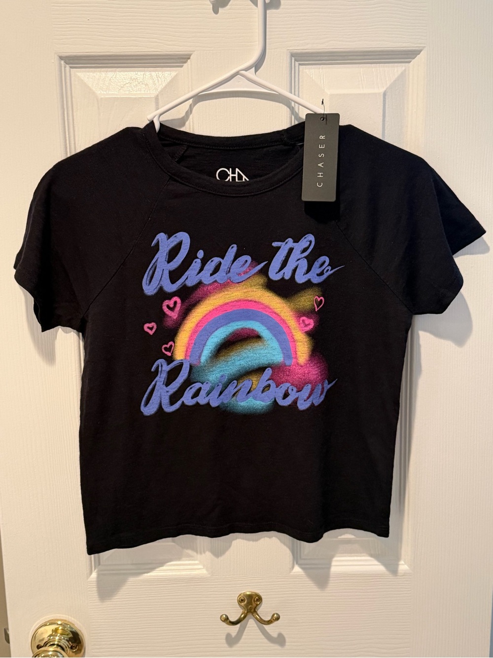 Chaser Ride the Rainbow Cropped Graphic Tee Black Rainbow Hearts Small NWT